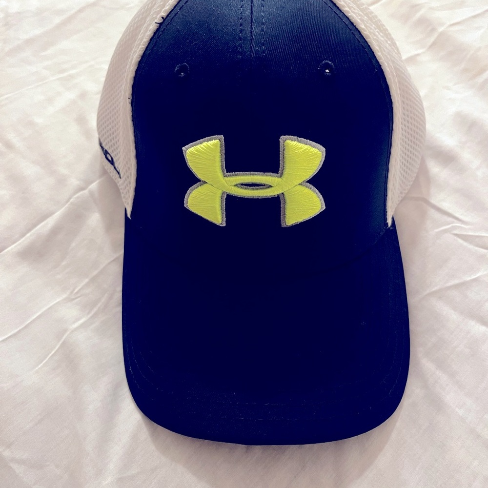 Men’s Under Armour Golf Cap M/L Never Worn